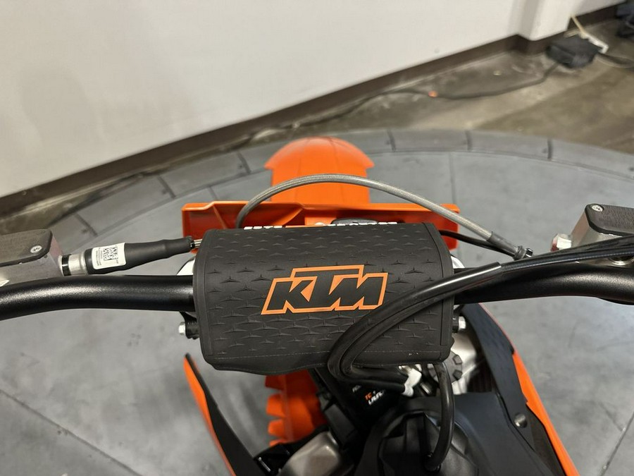 2025 KTM SX 450 F
