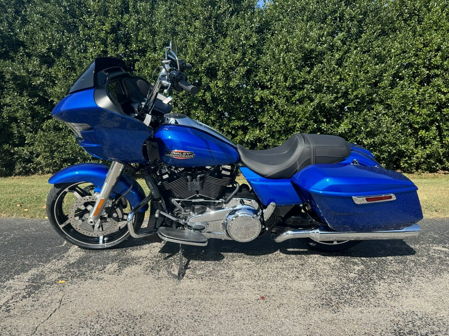 FLTRX 2024 Road Glide™