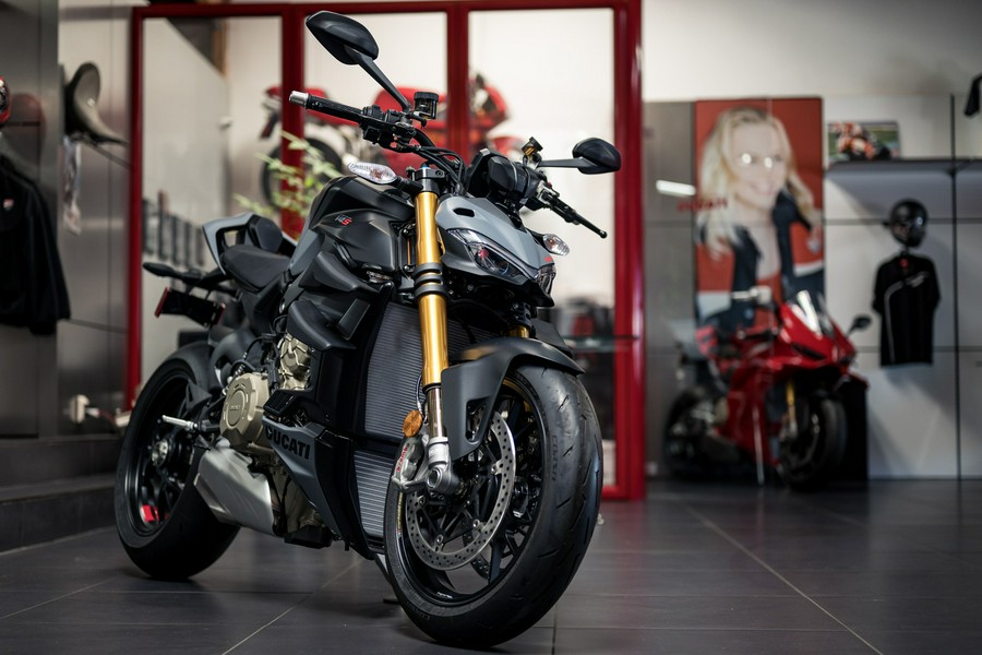 2024 Ducati Streetfighter V4 S - Grey & Black