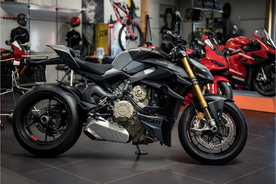 2024 Ducati Streetfighter V4 S - Grey & Black