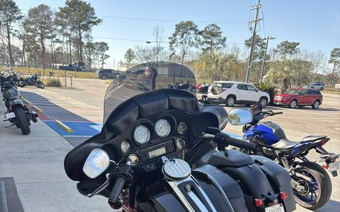 2011 Harley-Davidson® FLHTK - Electra Glide® Ultra Limited