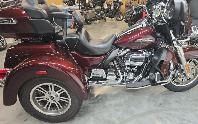 FLHTCUTG 2019 Tri Glide® Ultra