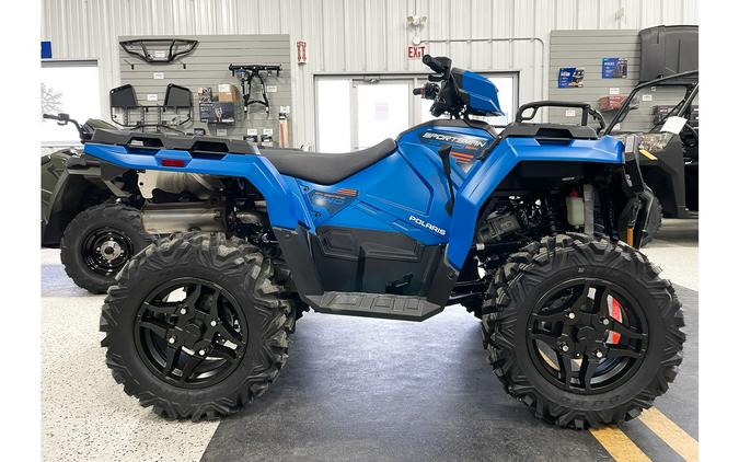 2024 Polaris Industries Sportsman® 570 Trail Electric Blue