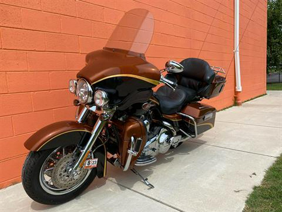 2008 Harley-Davidson CVO™ Screamin' Eagle® Ultra Classic® Electra Glide®