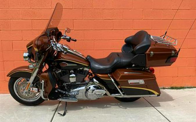 2008 Harley-Davidson CVO™ Screamin' Eagle® Ultra Classic® Electra Glide®