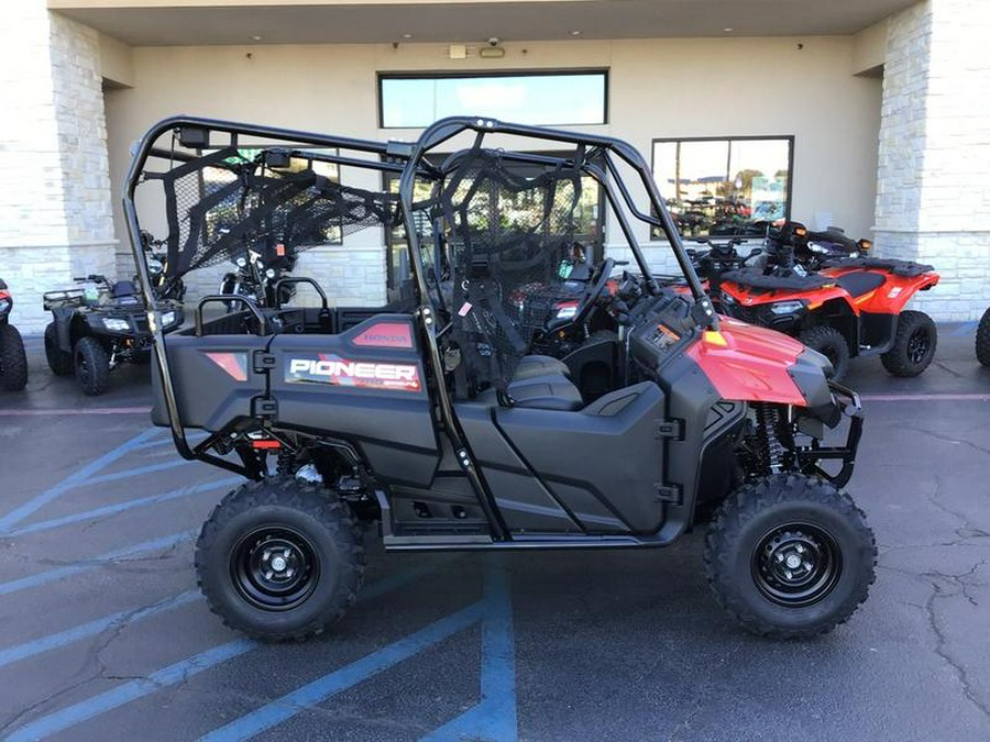 2026 Honda® Pioneer 700-4