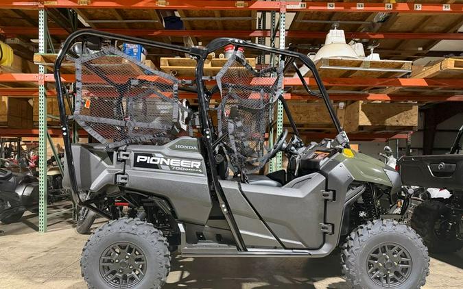 2026 Honda Pioneer 700-4 Deluxe