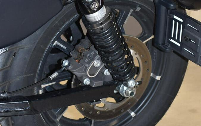 2022 Harley-Davidson Iron 883 Black Denim