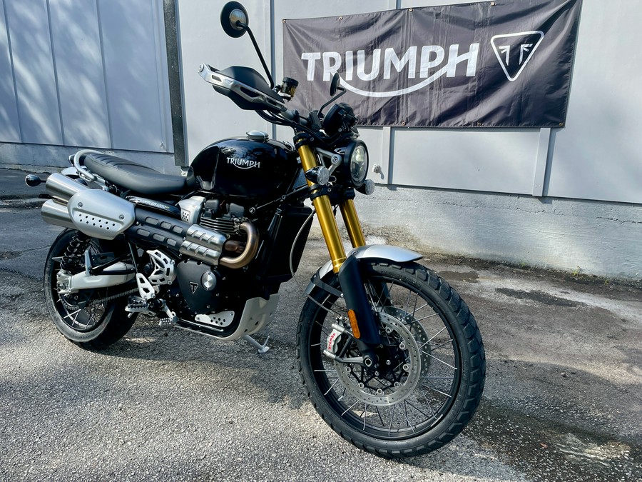 2023 Triumph Scrambler 1200 XE