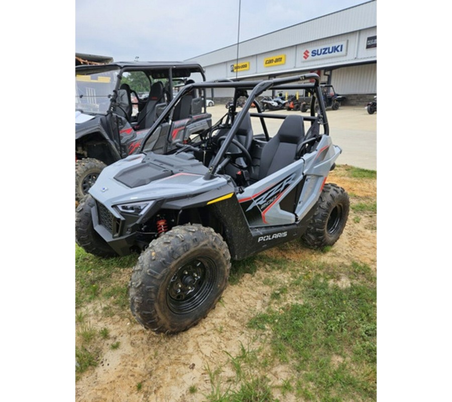 2024 Polaris RZR 200 EFI