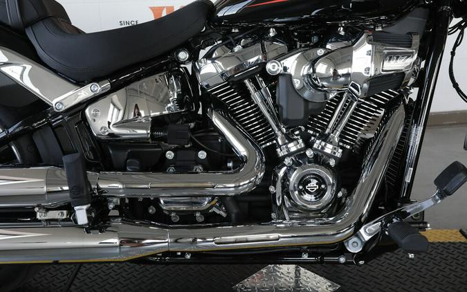 2024 Harley-Davidson Softail Breakout 117 Cruiser FXBR