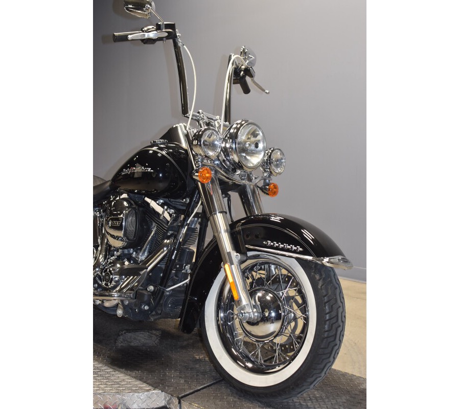 2016 Harley-Davidson Softail Deluxe Vivid Black