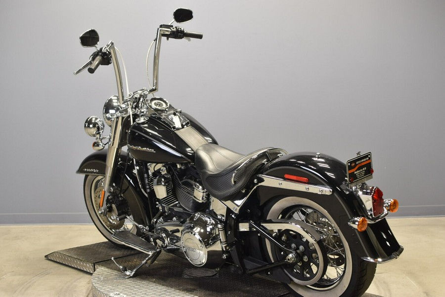 2016 Harley-Davidson Softail Deluxe Vivid Black