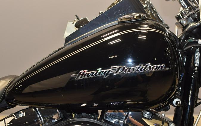 2016 Harley-Davidson Softail Deluxe Vivid Black