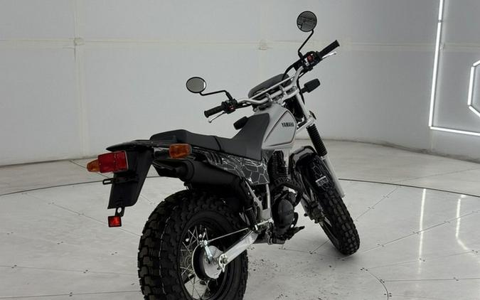 2027 Yamaha TW 200
