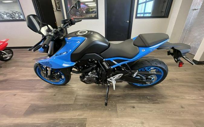 2024 Suzuki GSX-8S