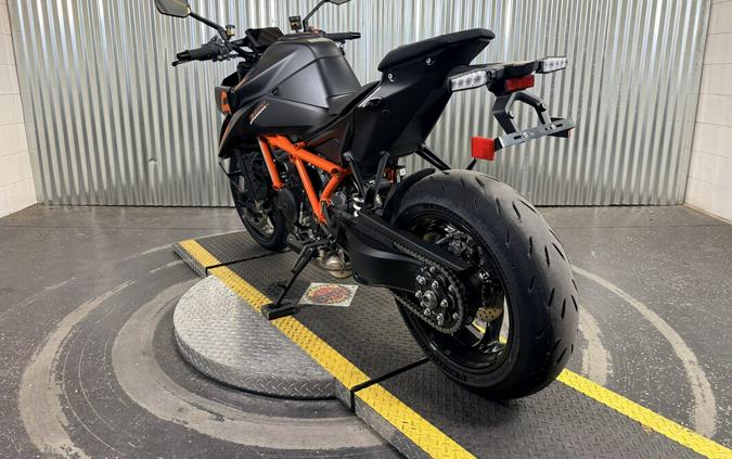 2026 KTM 1390 Super Duke R EVO