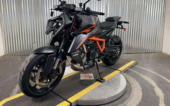 2026 KTM 1390 Super Duke R EVO