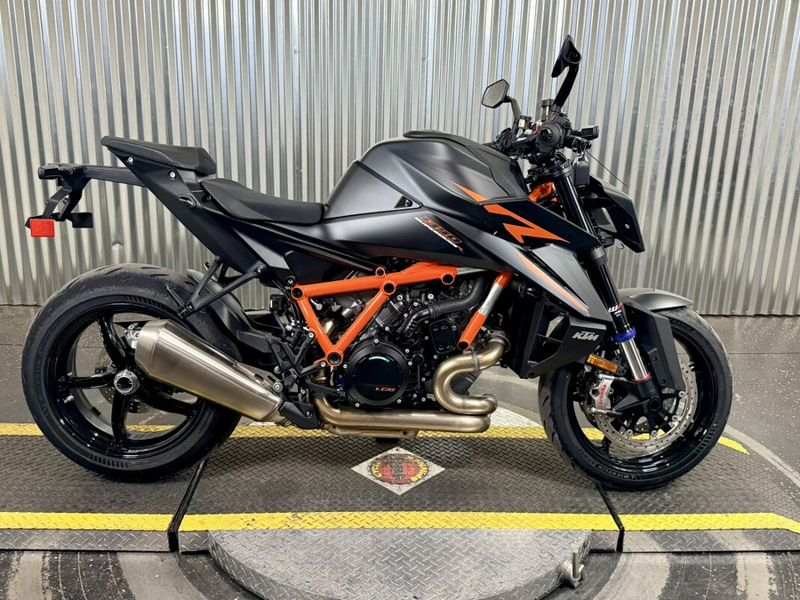2026 KTM 1390 Super Duke R EVO