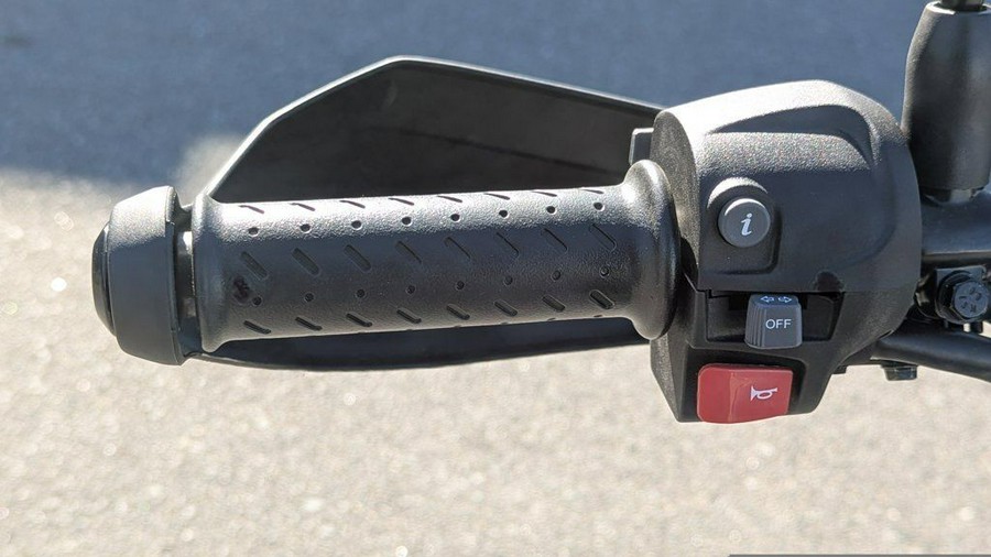 2025 Triumph Scrambler 400 XC Storm Grey