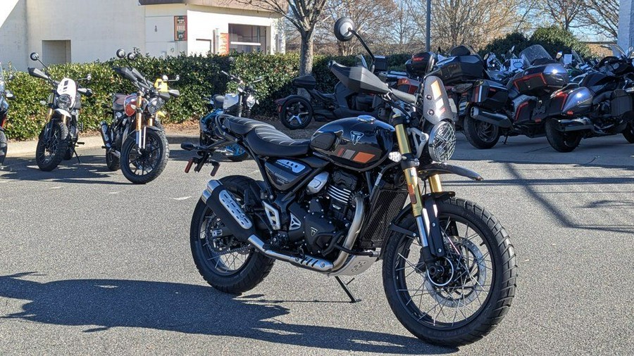 2025 Triumph Scrambler 400 XC Storm Grey