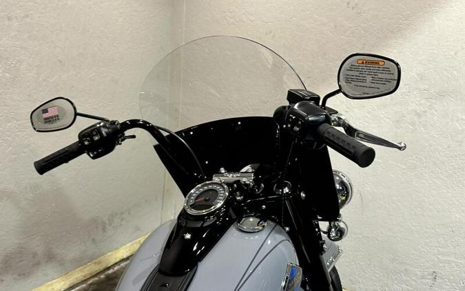 2026 Harley-Davidson® Heritage Classic Dark Billiard Gray