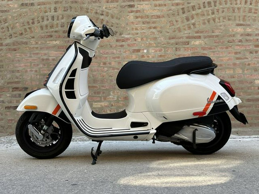 2023 Vespa GTS 300 Supersport