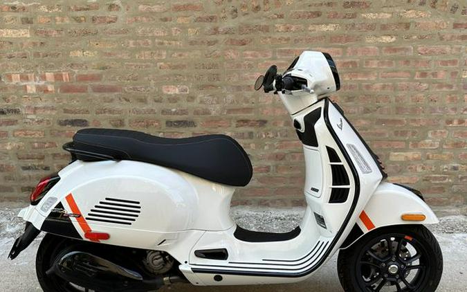 2023 Vespa GTS 300 Supersport