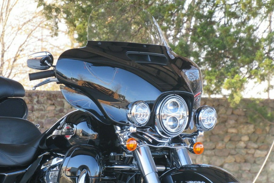 2024 Harley-Davidson Trike FLHTCUTG - Tri Glide Ultra