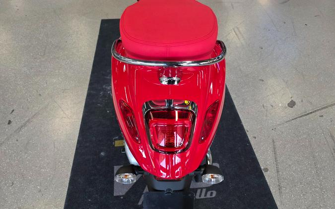2025 Vespa Primavera 150 Red