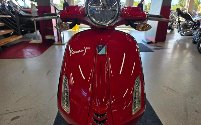 2025 Vespa Primavera 150 Red