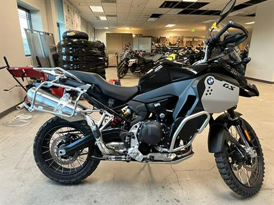 2026 BMW F 900 GS Adventure