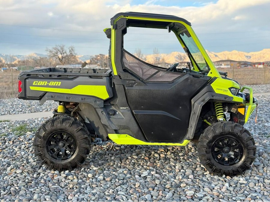 2021 Can-Am Defender X MR HD10