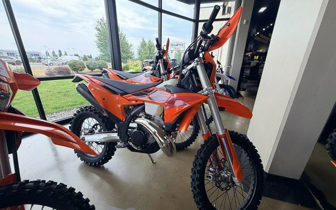 2027 KTM XC 300