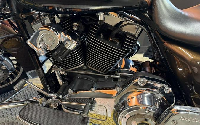2013 Harley-Davidson Touring FLHR - Road King 110Th Anniversary Edition