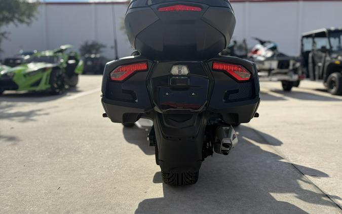 2023 Can-Am SPYDER RT 1330 SE6 BL