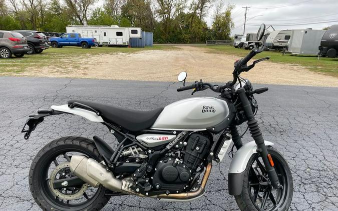 2026 GUERRILLA 450 - SMOKE SILVER - Royal Enfield