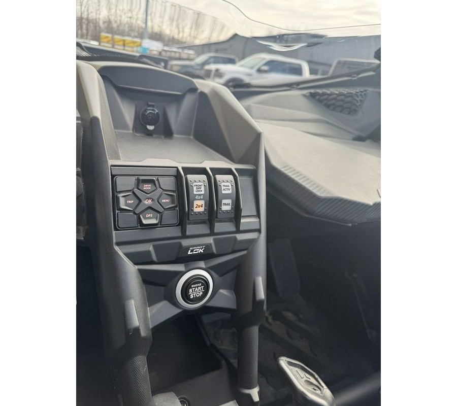 2022 Can-Am® Maverick X3 DS Turbo Desert Tan & Carbon Black