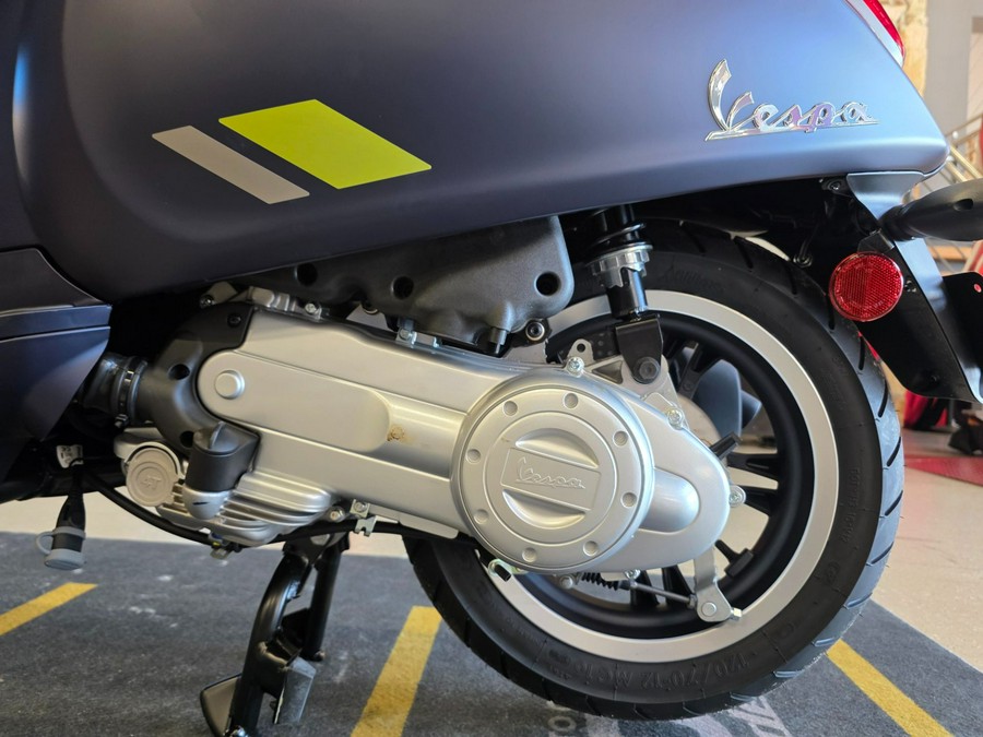 2025 Vespa Primavera 50 Tech