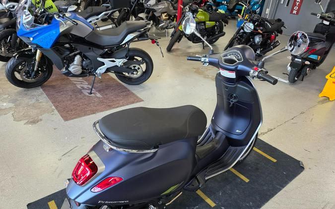 2025 Vespa Primavera 50 Tech