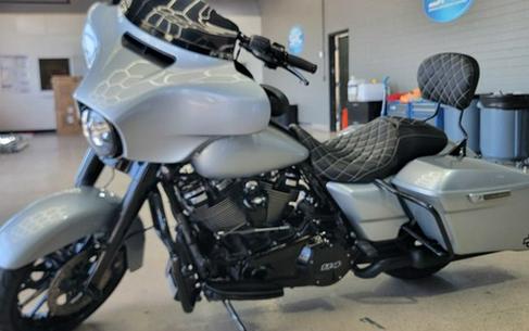 2019 Harley-Davidson FLHXS - Street Glide Special