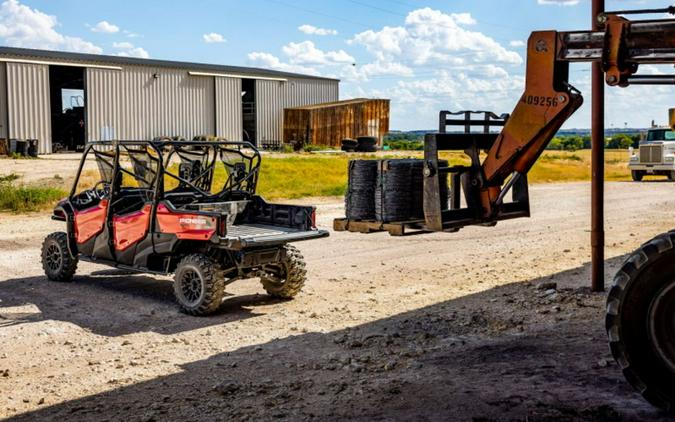 2023 Honda Pioneer 1000-6 Crew Deluxe