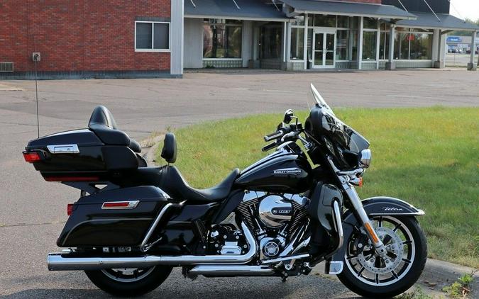 2015 Harley-Davidson® FLHTCUL - Electra Glide® Ultra Classic® Low