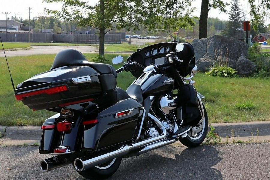 2015 Harley-Davidson® FLHTCUL - Electra Glide® Ultra Classic® Low