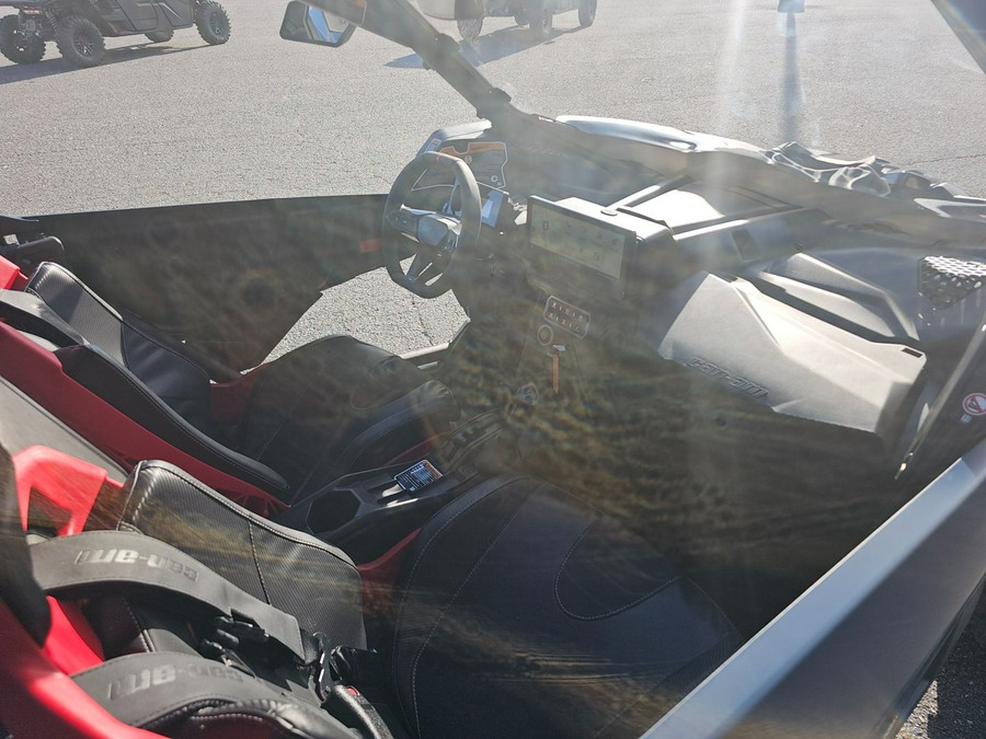 2026 Can-Am Maverick X3 X DS TURBO RR Smart-Shox with 10.25 in. touchscreen display