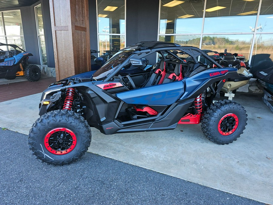 2026 Can-Am Maverick X3 X DS TURBO RR Smart-Shox with 10.25 in. touchscreen display