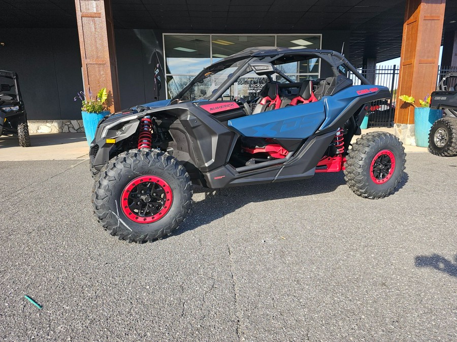 2026 Can-Am Maverick X3 X DS TURBO RR Smart-Shox with 10.25 in. touchscreen display
