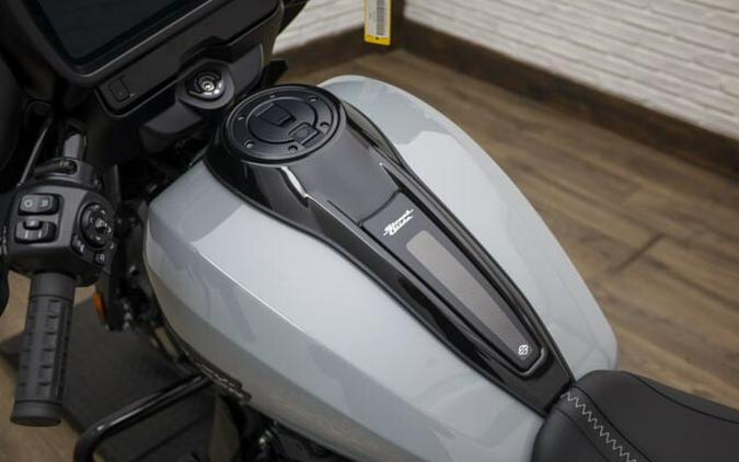 2025 Harley-Davidson Street Glide®