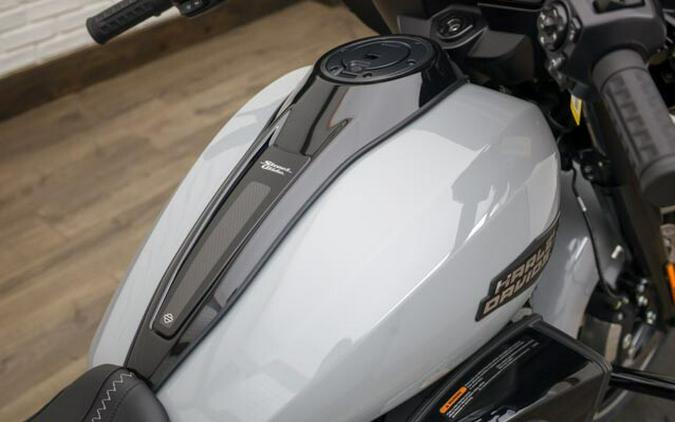 2025 Harley-Davidson Street Glide®