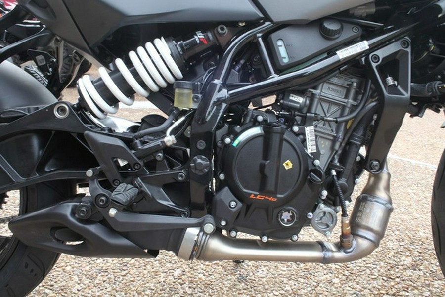 2026 KTM 250 Duke